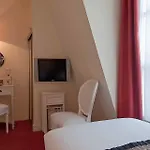 Aston 3*