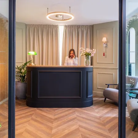 Aston Hotel Paris
