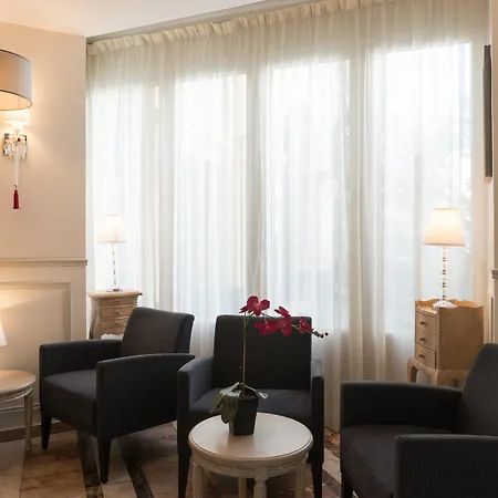 Hotel Aston