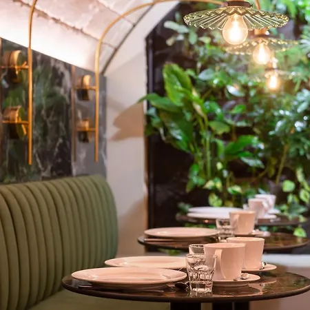 Hotel Aston Paris