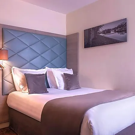 Aston 3* Parigi