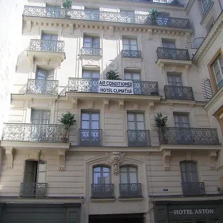 Aston Paris