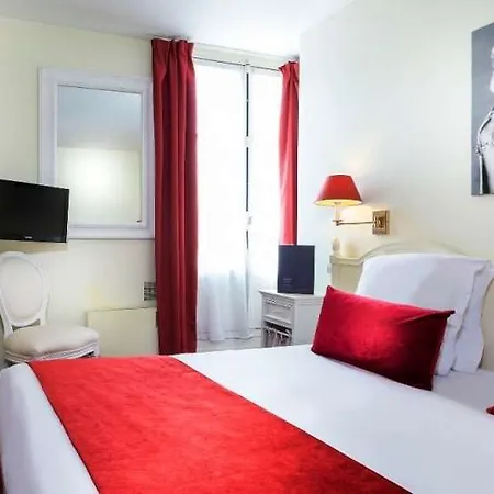 Aston Hotel